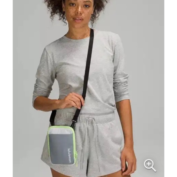 NWT Lululemon NWT Easy Access Crossbody Bag - Rhino Grey/Electric Lemon - Picture 7 of 13